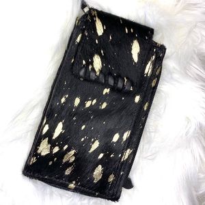 NWT Cowhide Black & Gold Adapted Wallet